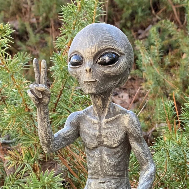 Alien Outer Space Alien Dude & Babe Shelf Sitters 2-Piece Set