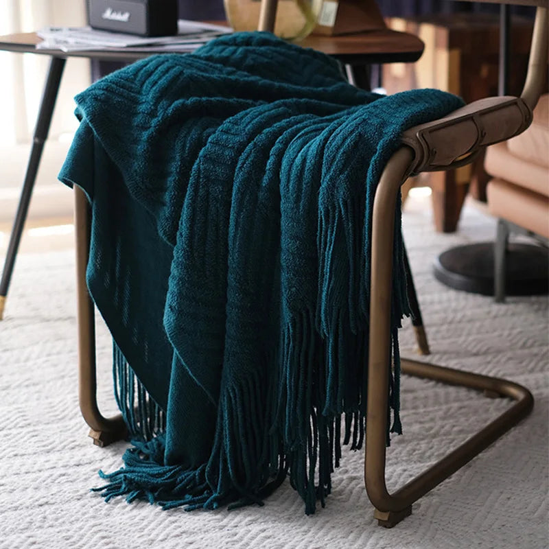 Soft Zig-Zag Knitted Throw Blanket