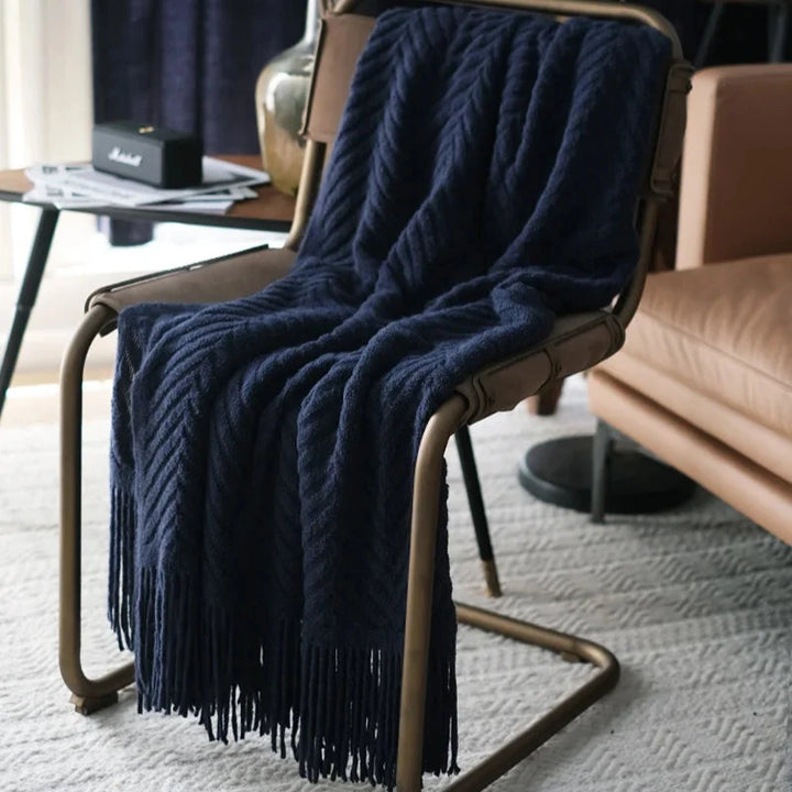 Soft Zig-Zag Knitted Throw Blanket